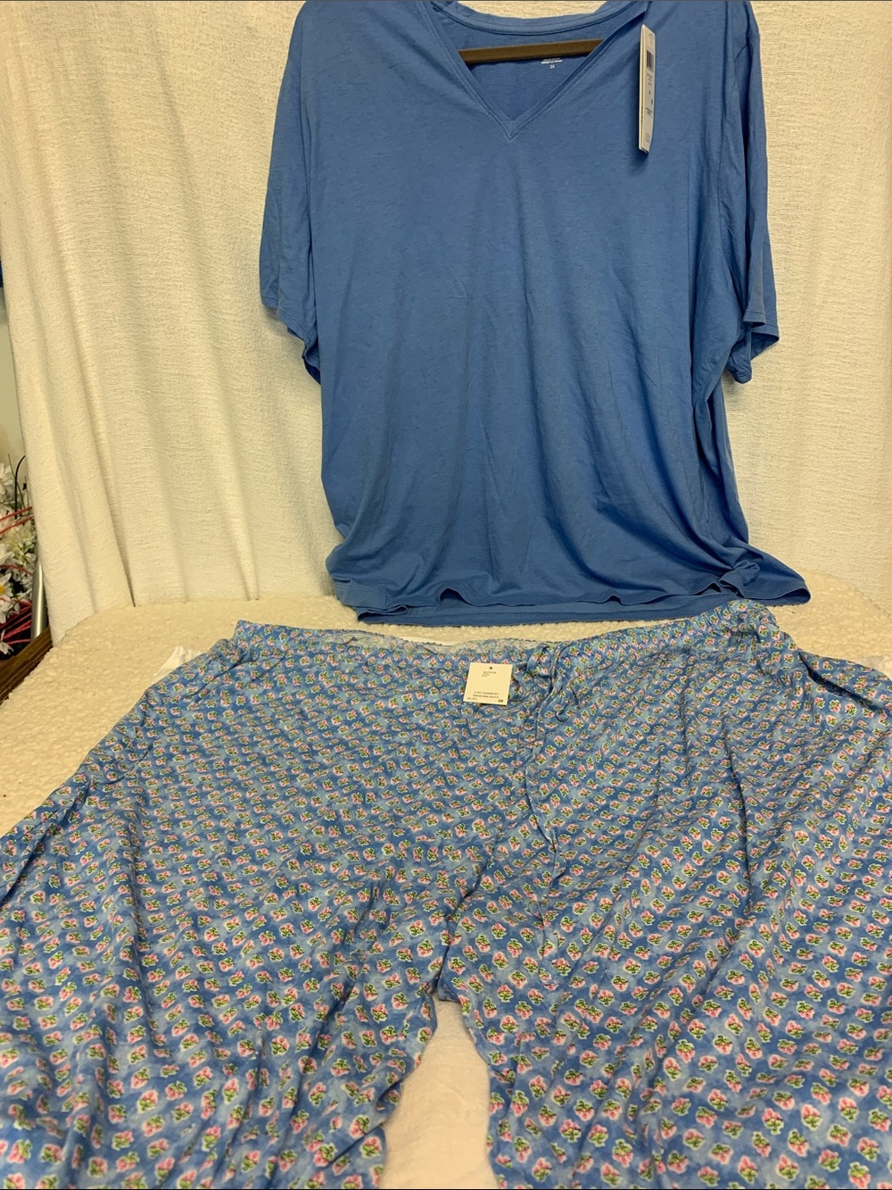 Eileen Fisher Top & Shorts  pajama Lounge set NEW Size 3X Blue/pink floral CUTE